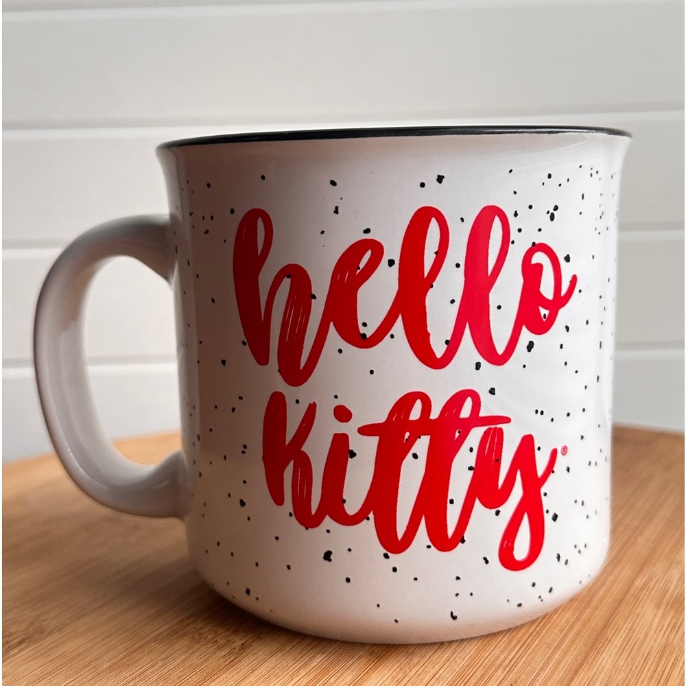 Hello Kitty Ceramic Mug - Picture 3 of 5
